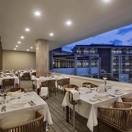 Курортный комплекс The Sense Deluxe 5*